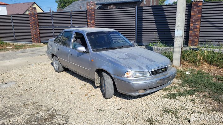 Део нексия запчастям