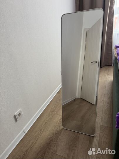 Зеркало напольное