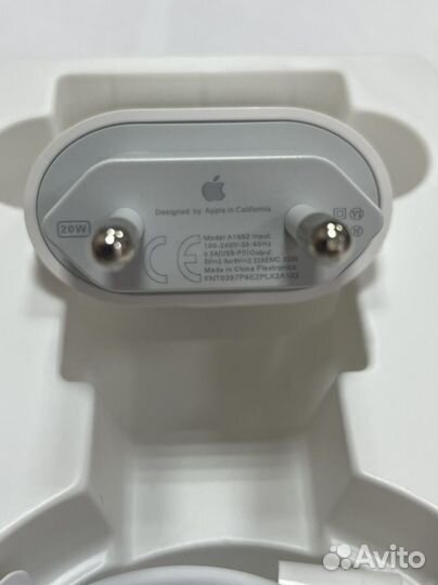 Зарядное устройство для айфон, комплект зарядки