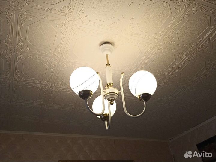 Люстра потолочная бу