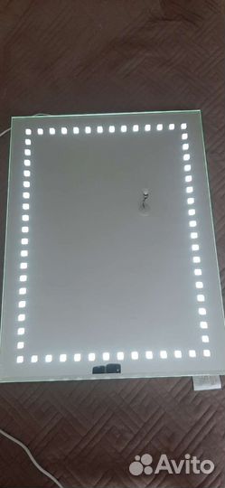 Зеркало с подсветкой