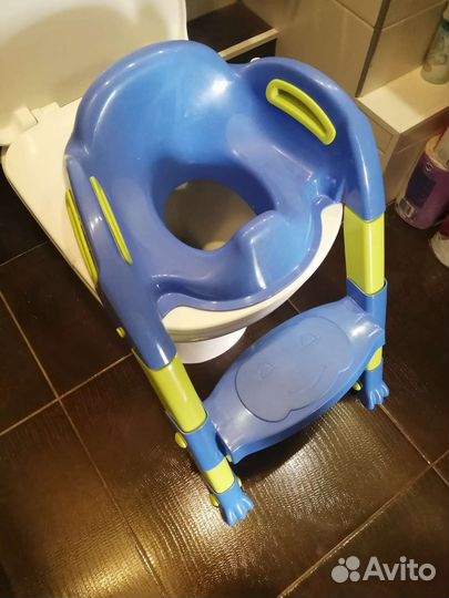 Сидушка на унитаз со ступенькой