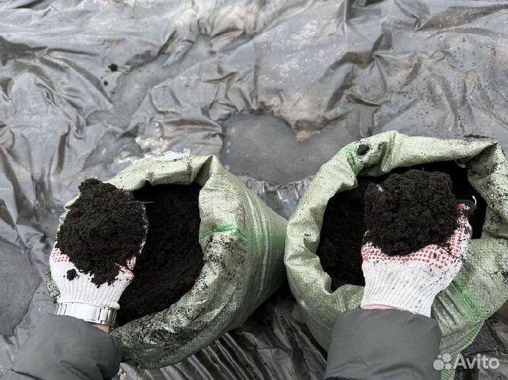 Земля в мешках