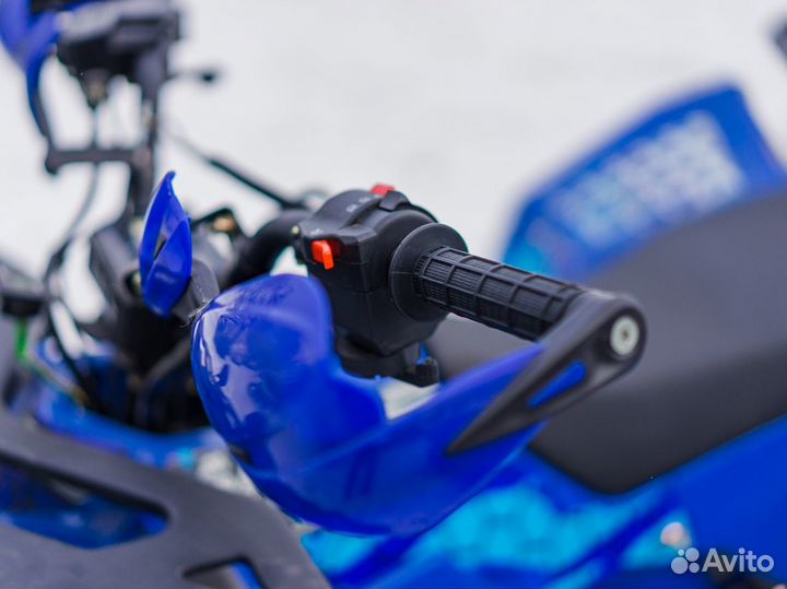 Квадроцикл Thunder Evo X St Синий