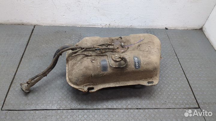 Бак топливный Suzuki Grand Vitara, 2002