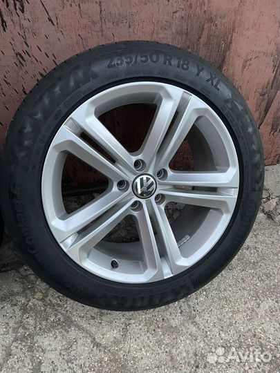 R18 Continental ContiPremiumContact 6 235/50, PCD 5x112 DIA 57.1