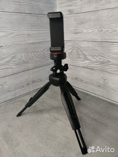Штатив настольный для телефона