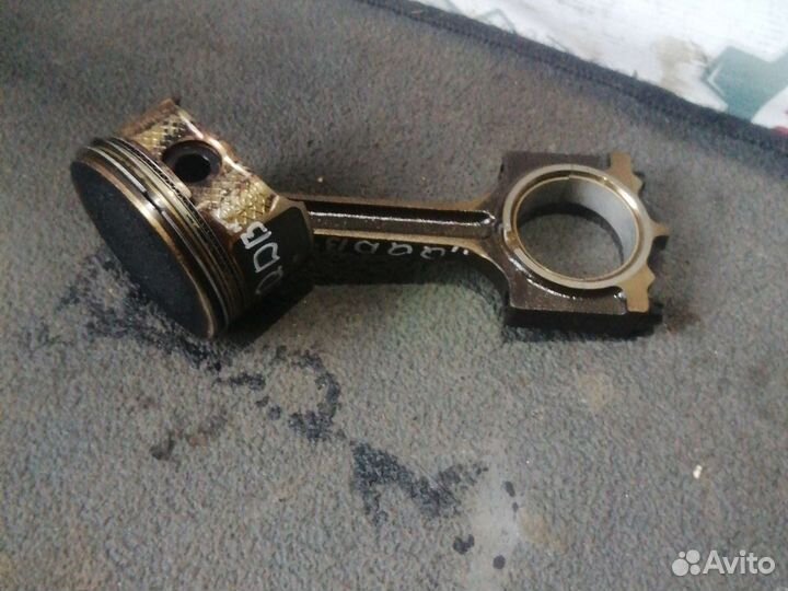 Поршень с шатуном Ford Focus 2, 1.8, qqdb