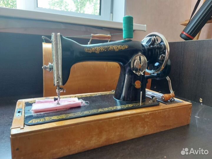 Швейная машинка