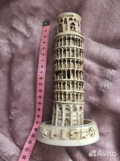 Пизанская башня из Италии