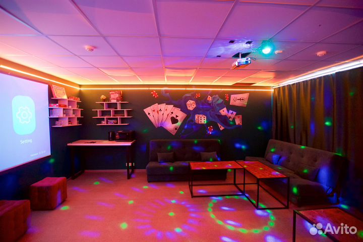 Вечеринка, лофт, банкетный зал