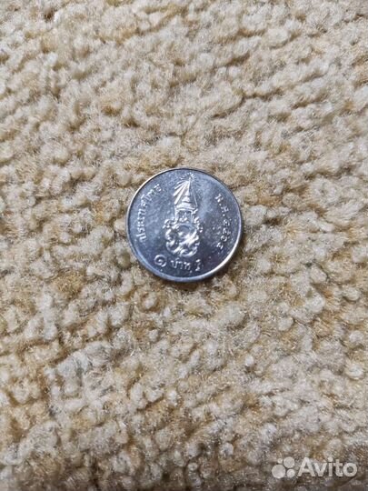 Монета 1 бат Таиланд