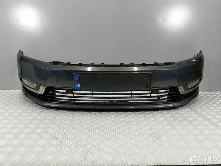 Бампер передний Volkswagen Passat CC 3C8807221F