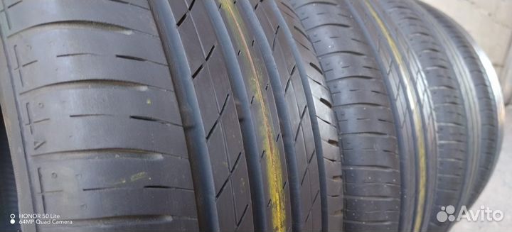 Bridgestone Turanza ER33 215/50 R17