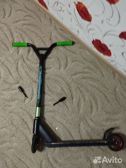 Самокат трюковой