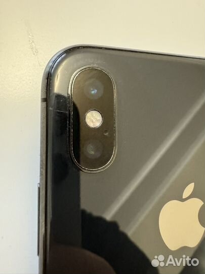 iPhone X, 64 ГБ