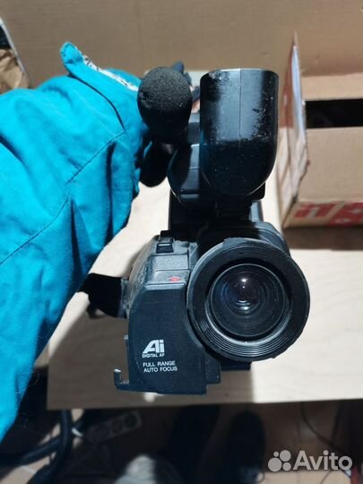 Видеркамера panasonic m3000