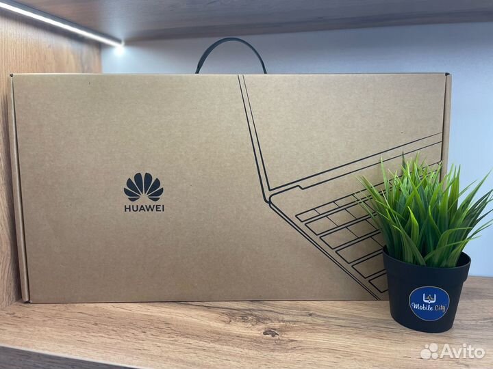 Huawei MateBook D 15 i3/8/256/IPS/15.6