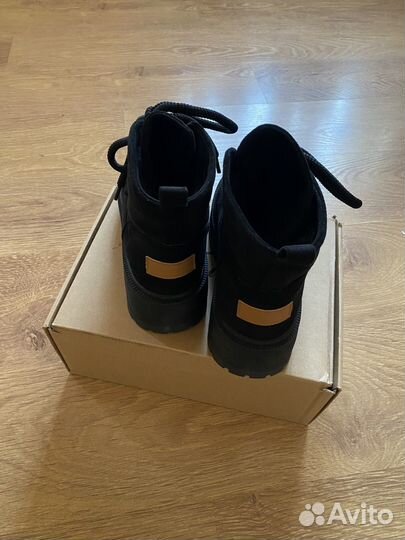 Новые зимние угги ботинки 39