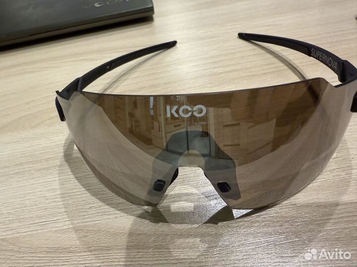 Солнцезащитные очки KOO Nova