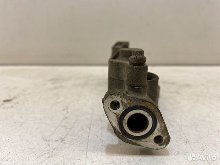 Топливная рампа Subaru Impreza седан 1.8 1998