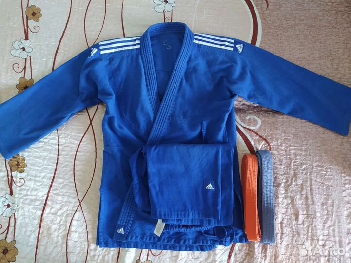 Кимоно для дзюдо adidas