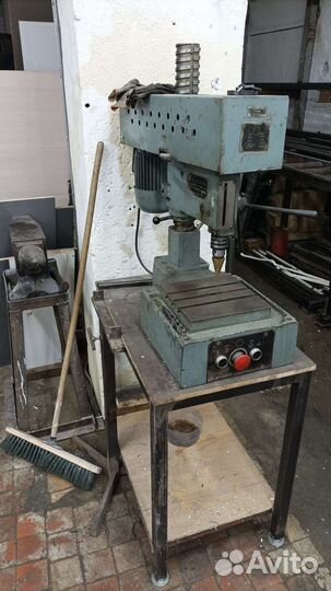 Резка металла на ленточной пиле