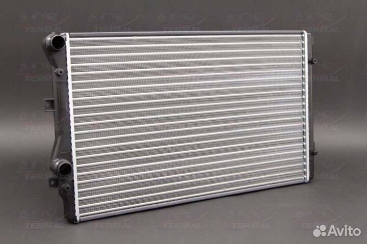 Радиатор охлаждения Audi A3 1.8 2004-2008