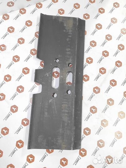 Башмак экскаватора Hitachi 81N8-25530