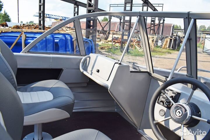 Новая моторная лодка (катер) Неман 450 DC