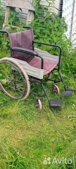 Инвалидная коляска