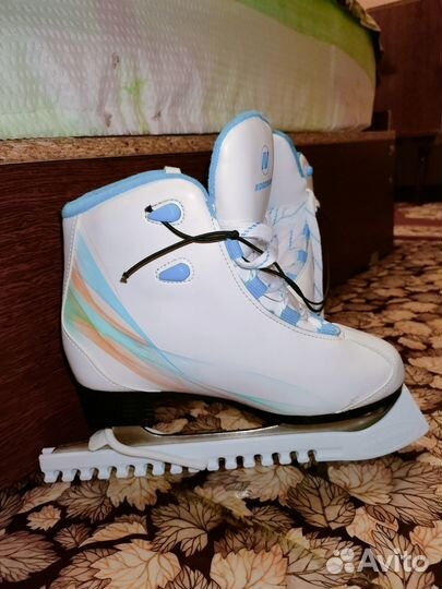 Коньки фигурные 37 размер