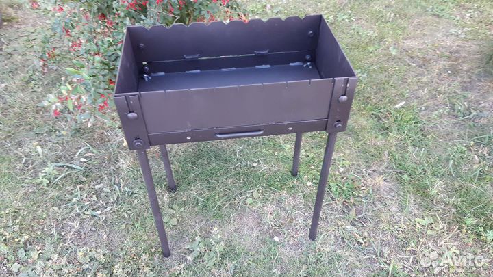 Мангал складной на ножках
