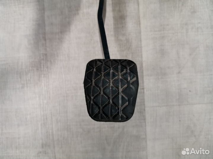 Педаль тормоза Mazda 3 BK 1.6 Z6 2006