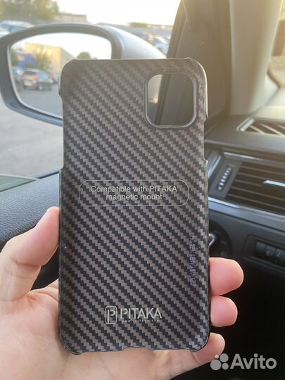 Чехол на iPhone 11 pitaka