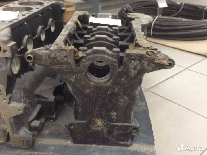 Блок двигателя 2103 / 2103-1002011