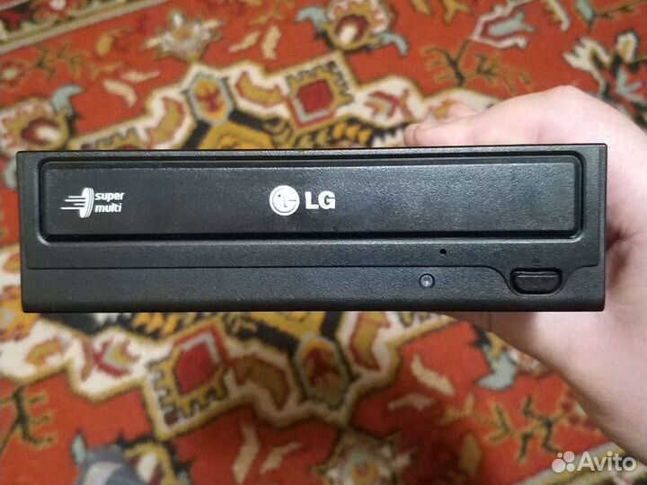 Мультиформатный пишущий DVD привод