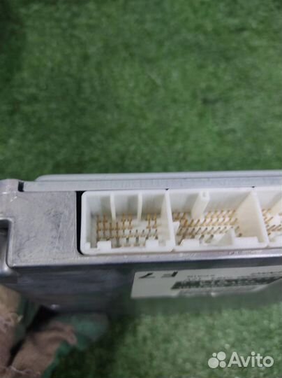 Блок управления двс Toyota Corolla Verso R1 2006