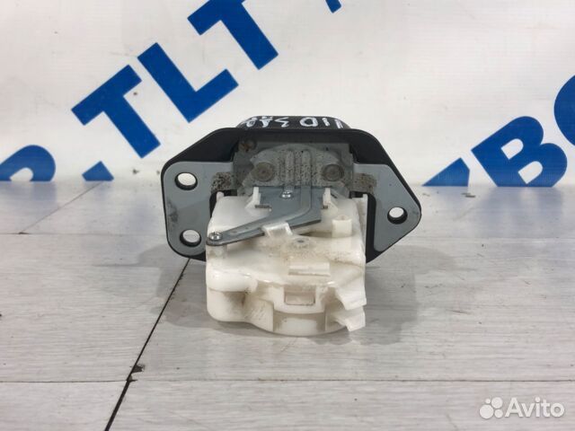 Замок багажника nissan juke 1.6 мт