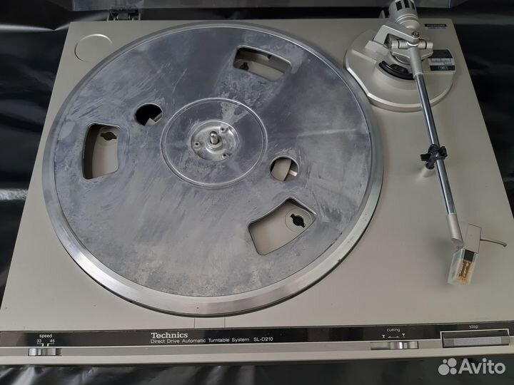 Проигрыватель винила technics sl-D210