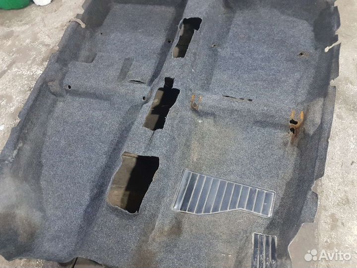 Пол салона Chevrolet lanos