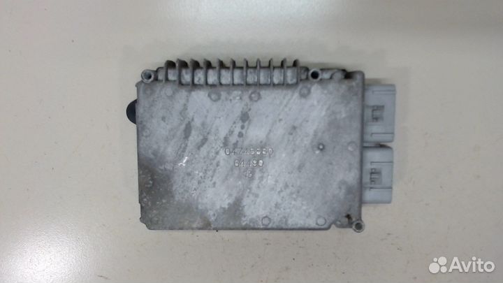 Блок управления двигателем Chrysler Voyager, 1998