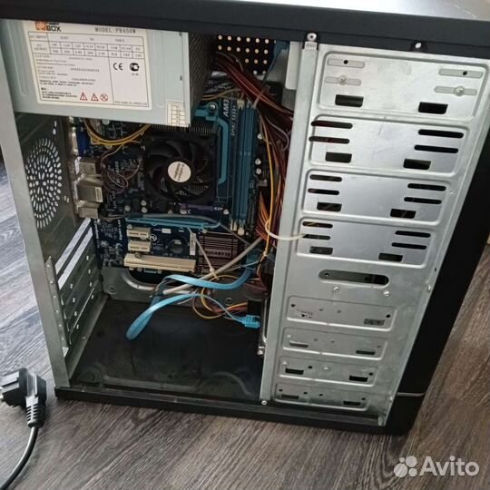 Компьютер системный блок
