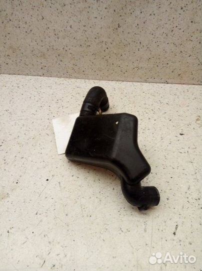 Резонатор воздушного фильтра Nissan Wingroad JY12