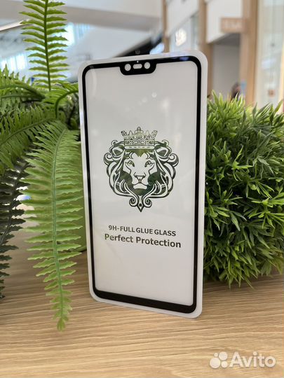 Защитное стекло на xiaomi Mi8lite