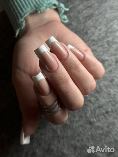 Мастер маникюра