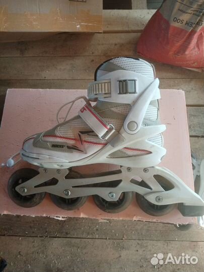 Роликовые коньки Roces