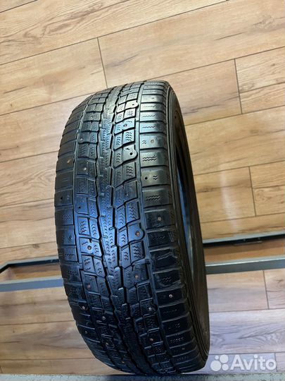 Dunlop SP Winter Ice 01 205/60 R16 92T