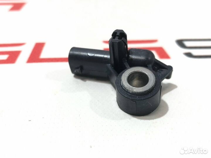 Датчик удара Tesla Model X рест. 2022 1473447-00-A