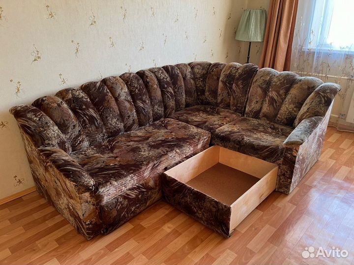Продается угловой диван
